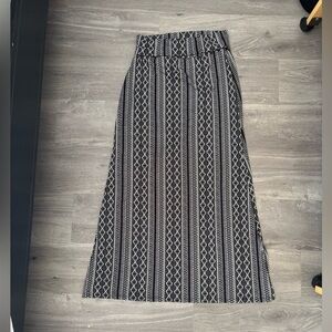 Black and White Patterned Women's Skirt